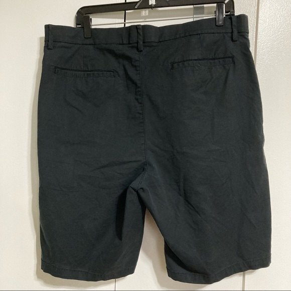 OLD NAVY Ultimate Tech Built in Flex Slim Fit Shorts Navy Blue Mens Size 36 - Picture 9 of 12